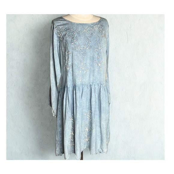 Vintage Rainforest Cafe Dress M Blue Embroidered Cottagecore Boho 90s Souvenir - Picture 2 of 8